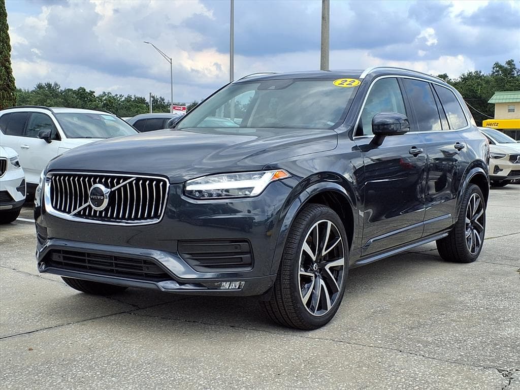2022 Volvo XC90 thumbnail 3