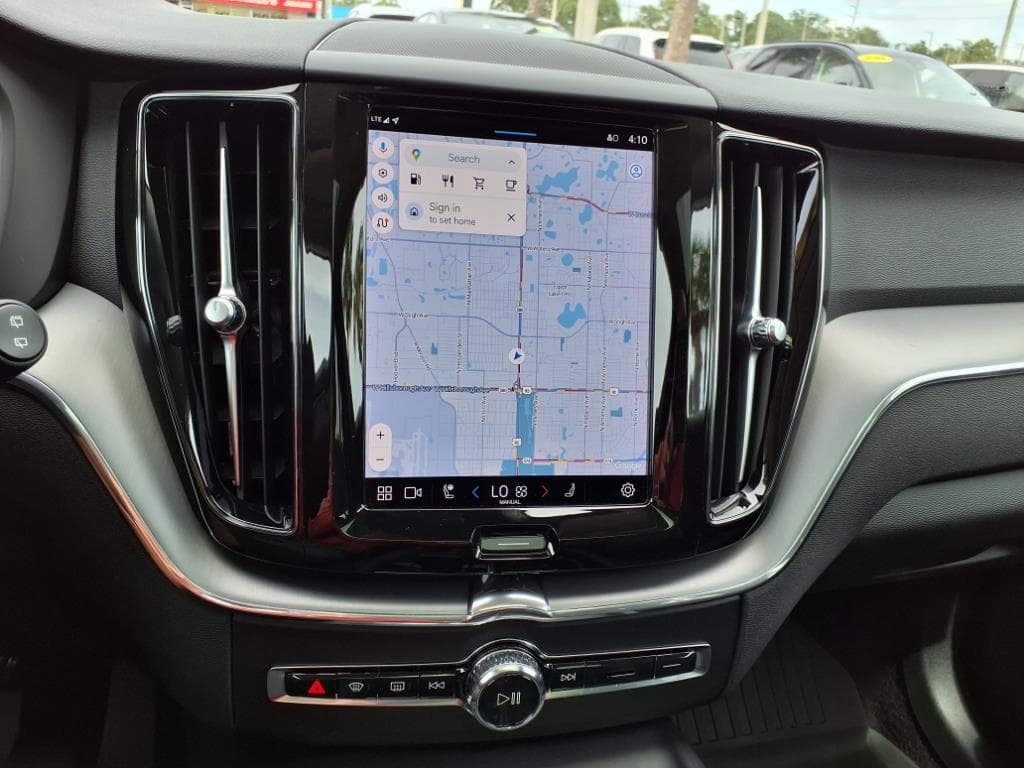 2023 Volvo XC60 thumbnail 26