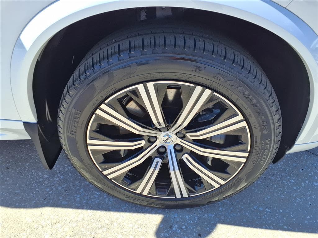 2022 Volvo XC90 Recharge thumbnail 9