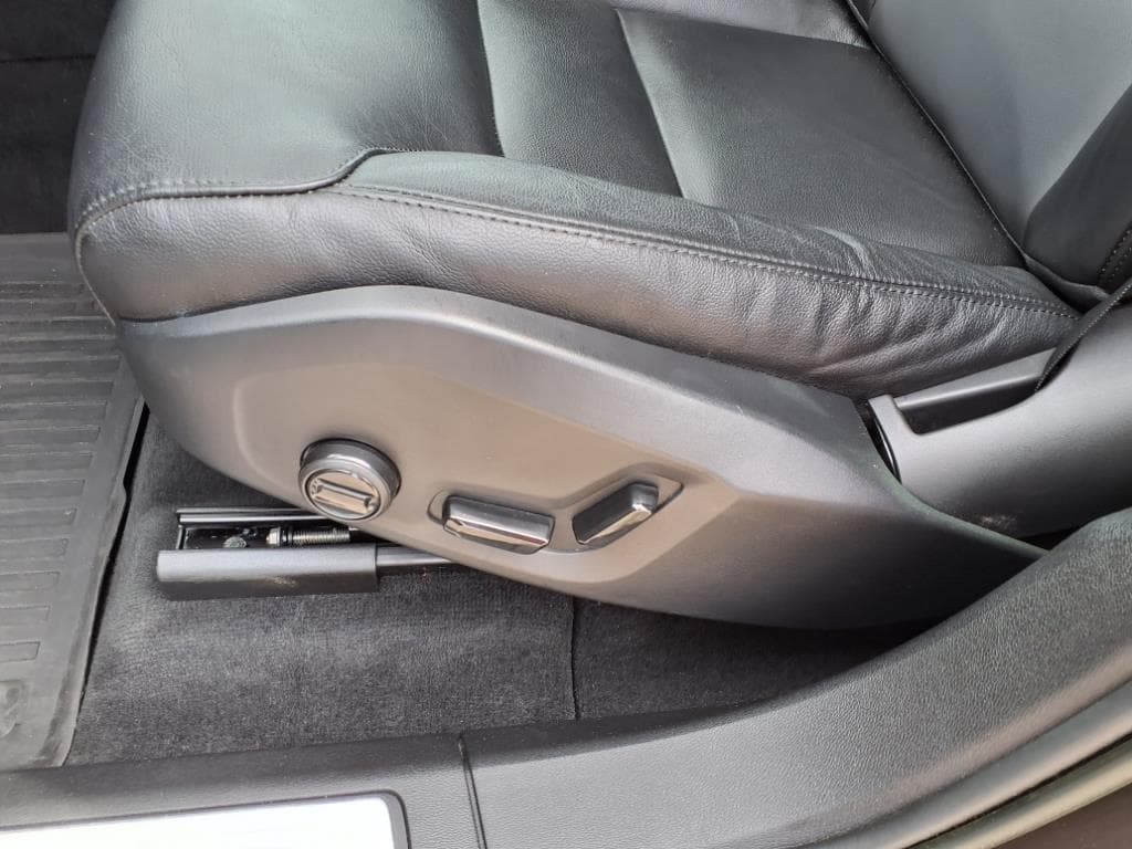 2023 Volvo XC60 thumbnail 22