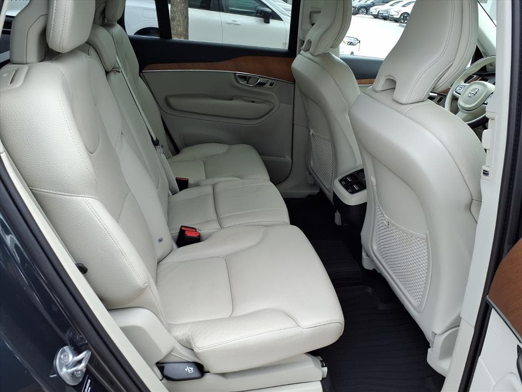 2022 Volvo XC90 thumbnail 15