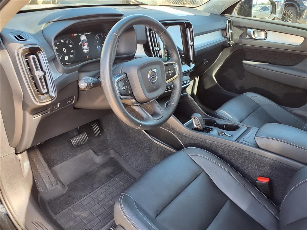 2021 Volvo XC40 thumbnail 20