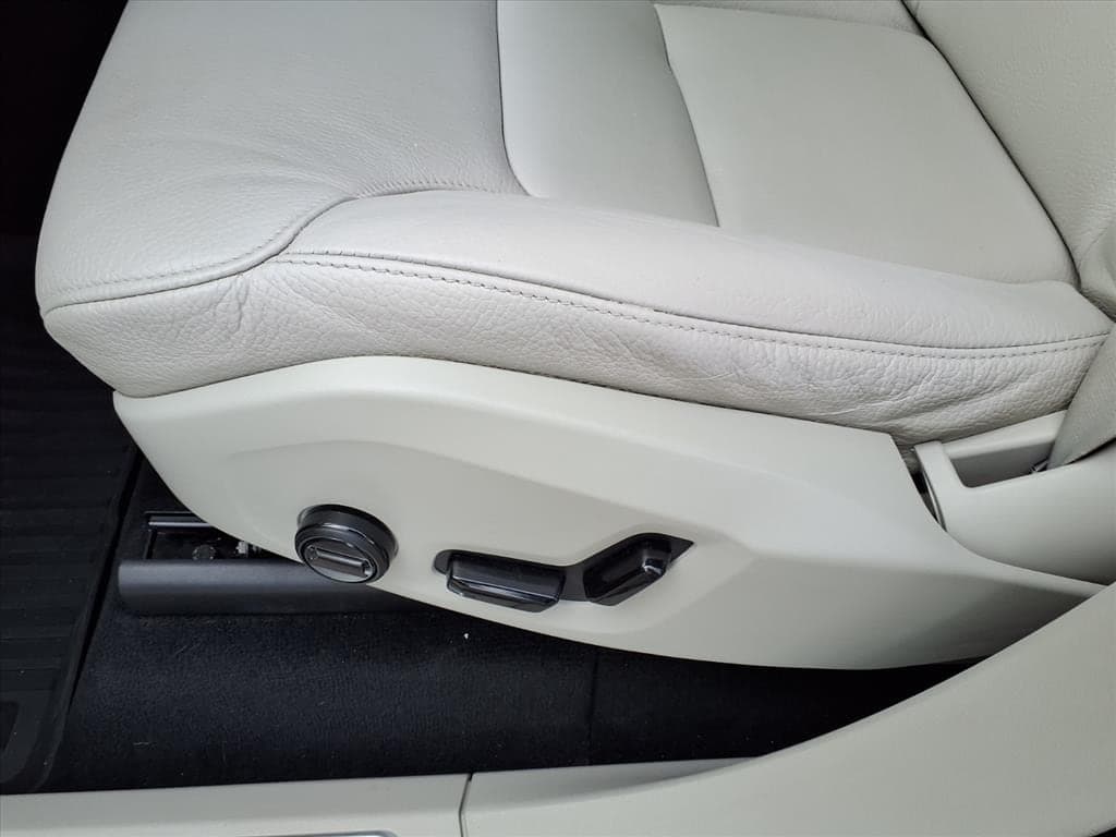 2022 Volvo XC90 thumbnail 22